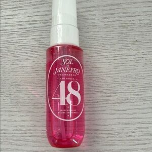 $5/25 Beauty Bundle
Sol de Janeiro Cheirosa 48 Pink Fragrance Mist